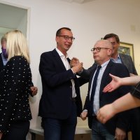 Rijeka: Atmosfera u stožeru SDP-a nakon prvih izlaznih anketa