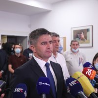 Vice Mihanović održao je konferenciju za medije i čestitao Ivici Puljku na pobjedi