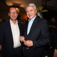 Rijeka: Pobjednička zabava u stožeru Marka Filipovića i Zlatka Komadine