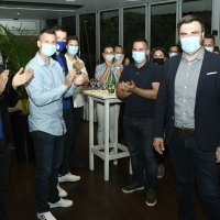 Slavlje u izbornom stožeru kandidata za župana Ivana Celjaka