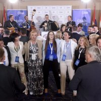 Ples u stožeru Miroslava Škore