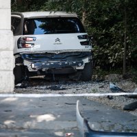 U Splitu u eksploziji oštećen automobil