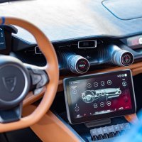 Mate Rimac predstavio hiperautomobil Nevera