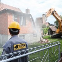 Zagreb: Rušenje prve kuće koja je stradala u potresu