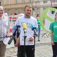 Zagreb: Prosvjed Zelene akcije zbog zakona o gospodarenju otpadom