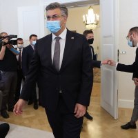 Sastanak Plenkovića i Tomaševića u Banskim dvorima