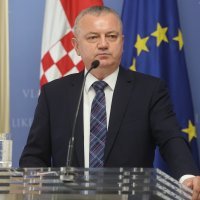 Darko Horvat, Tomislav Tomašević