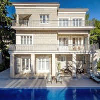 Vila Ambassador