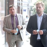 Članovi HDZ-a dolaze na sjednicu Središnjeg odbora stranke