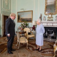 Kraljica Elizabeta i Boris Johnson