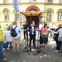 Održan radni sastanak na temu obnove zgrada oštećenih potresom