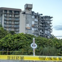 Srušena zgrada na Floridi