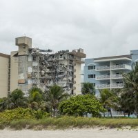 Srušena zgrada na Floridi