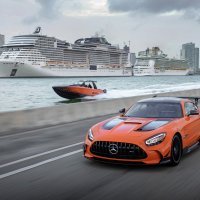 Cigarette 41’ Nighthawk AMG Black Series