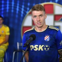 Dinamo je predstavio novu garnituru dresova