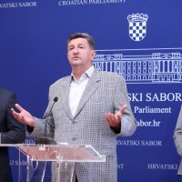 Marijan Pavliček, Željko Sačić, Hrvoje Zekanović