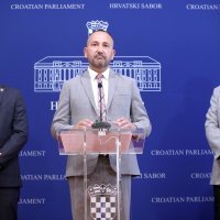 Marijan Pavliček, Hrvoje Zekanović, Željko Sačić