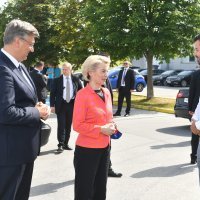 Ursula von der Leyen u Rimac automobilima