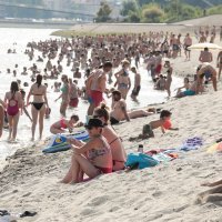 Osijek: Na omiljenom kupalištu na Dravi temperatura pijeska preko 50 stupnjeva