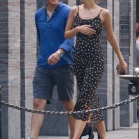 Emilio Vitolo Jr. s misterioznom djevojkom