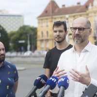 Konferencija za medije Foruma mladih SDP-a s Joškom Klisovićem