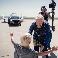 Land Rover uz svemirsku misiju Virgin Galactic-a