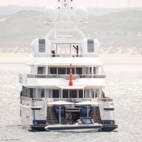 Jahta Triple seven i posada