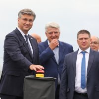 Buzet: Svečanost puštanja u promet dionice Istarskog ipsilona Cerovlje - Lupoglav