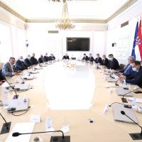 Andrej Plenković s članovima Hrvatskog generalskog zbora