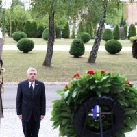 Medved i Reiner položili vijence na Mirogoju