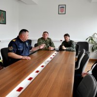 Zoran Milanović obišao helikopterom požarište u Segetu Gornjem