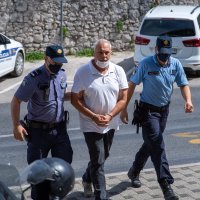 Priveden dubrovacki gospodarstvenik i njegov sin