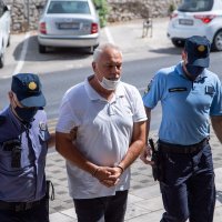 Priveden dubrovacki gospodarstvenik i njegov sin