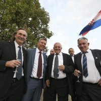 Prijem za ratne zapovjednike