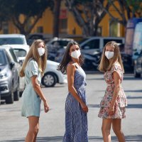 Kraljica Letizia, princeze Leonor i Sofia