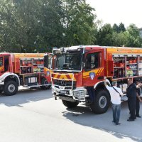 Ministar Božinović prisustvovao petoj primopredaji vatrogasnih vozila