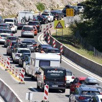 Velike gužve na graničnom prijelazu Kastel u Istri