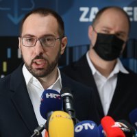Konferencija za novinare zagrebačkoga gradonačelnika Tomislava Tomaševića
