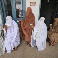 U nekim islamskim zemljama žene nose burke