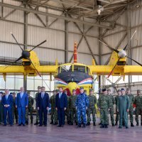 Premijer Plenković posjetio Protupožarnu eskadrilu HRZ-a