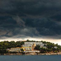 Kiša ispraznila pulske plaže