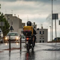 Kiša ispraznila pulske plaže