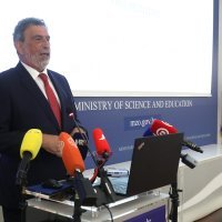 Zagreb: Predstavljeni rezultati istraživanja utjecaja pandemije i potresa na školstvo