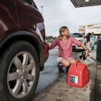 Pripreme za dolazak uragana Ida