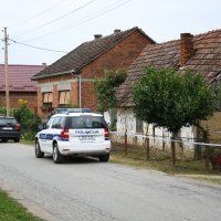 Policijski očevid nedaleko Križevaca gdje je pronađeno mrtvo tijelo muškarca