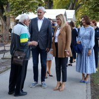 Ministrica Nikolina Brnjac na Danima piva u Karlovcu