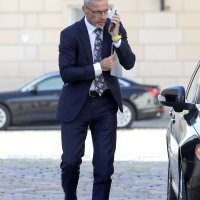 Guverner HNB-a Boris Vujčić dolazi u Banske dvore na sastanak s premijerom