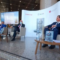 Predstavljanje knjige 'Nema mjesta za male snove' Shimona Peresa