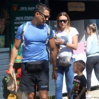 Mario Valentić i Ljiljana Mikić sa sinom