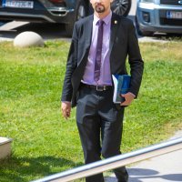 Bojan Ivošević predao kaznenu prijavu i dokumentaciju DORH-u za slučaj parkinga kod dvorane Gripe